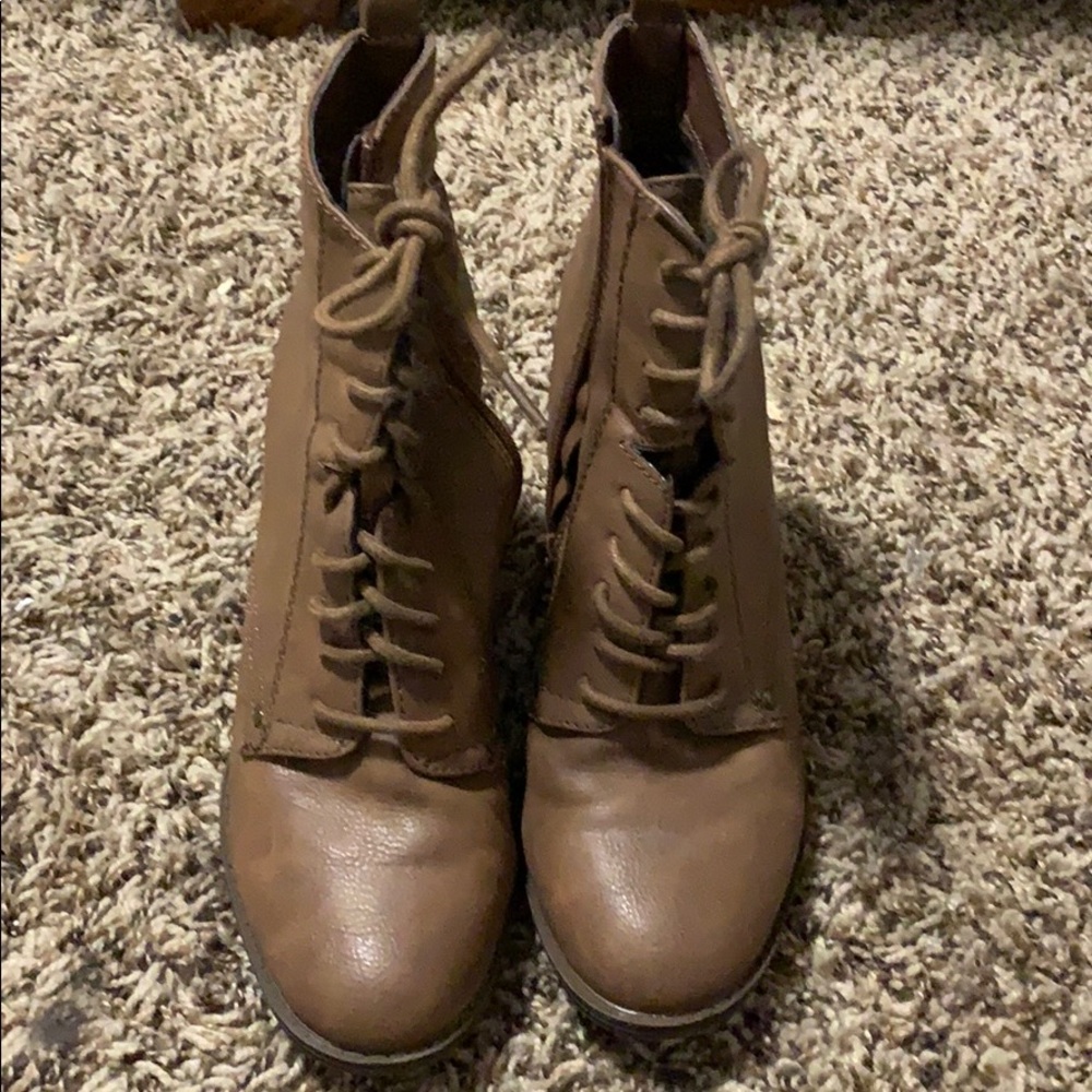 Brown boots